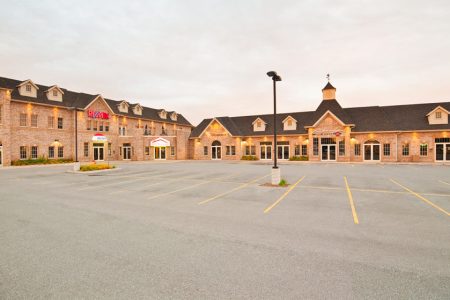 VictoriaVillage_B7I5881-72v2_web-1200x559